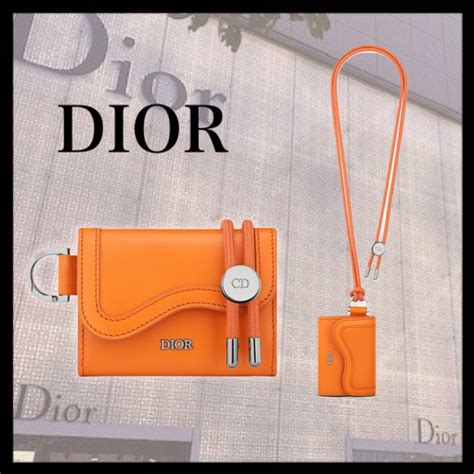 dior bifold card holder|best designer card holders 2022.